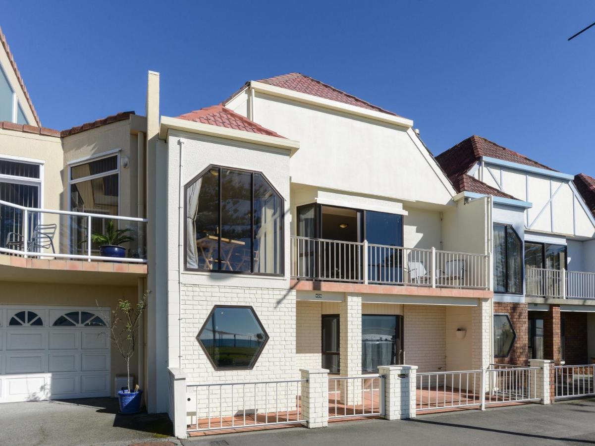 Marine Parade Magic - Napier Holiday Home Eksteriør bilde